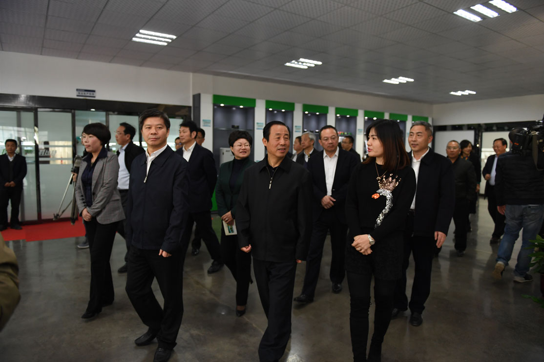 湖南省委副书记、省长许达哲调研明博网页版登录界面